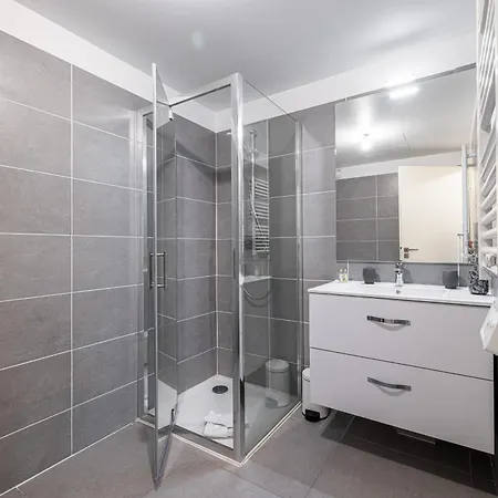 Bienvenue-parking-clim-centre アパート *