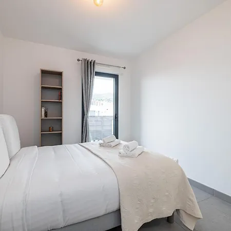 Apartment Bienvenue 2 Piece Clim Parking